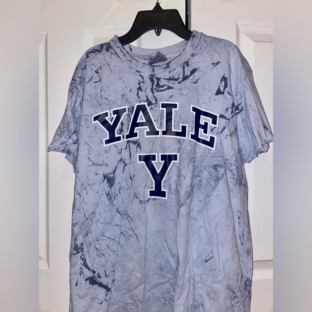 Yale University Tee